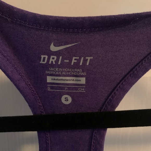 Nike Workout Tank - Picture 3 of 4